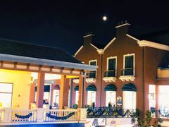 -王府井奥莱临潼小镇(临潼店)
