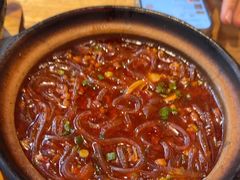 -有红鸡毛店·砂锅菜(抚琴夜市店)