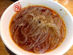 万记特色酸辣粉-万记麻辣烫国展总店