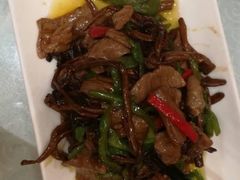-老季市·三代非遗传承·地标美食老汁鸡(工农路店)