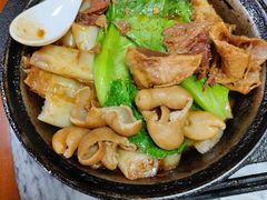 啫啫煲仔粉-珍珍小食店(西华路店)
