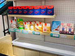 -良品铺子(白云新世界店)