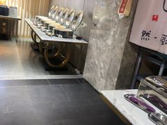 -然一素食餐厅(马利来广场店)