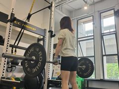 -汗水空间私教健身连锁(SM广场店)
