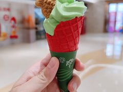 宇治抹茶口味华夫筒-麦当劳(民盈·国贸城店)