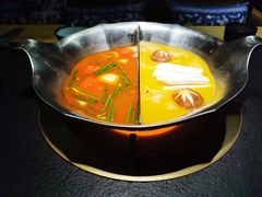 红颜花胶鸡锅-湊湊火锅·茶憩(石家庄万象城店)