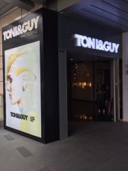 点击看大图 -TONI&GUY