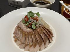 -艳阳天民俗村(公园路店)
