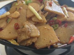 -阿三鱼头泡饼·家常菜