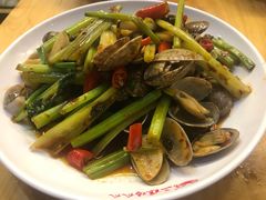 -二孃鸡爪爪(东郊记忆店)