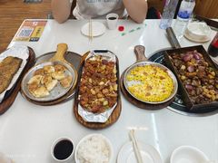 -老东镇啤酒屋海鲜加工·蒸汽海鲜·海鲜烧烤(台东店)