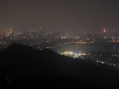 -紫金山山顶公园