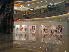 门面-优衣库(石家庄裕华万达广场店)