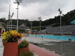 -越秀山游泳场