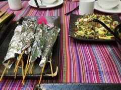 -香巴拉云南餐厅(华莱坞店)