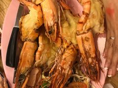 -J Daeng Seafood