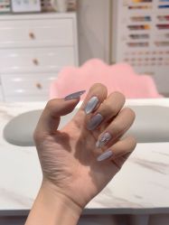 -丽心自助美甲美睫