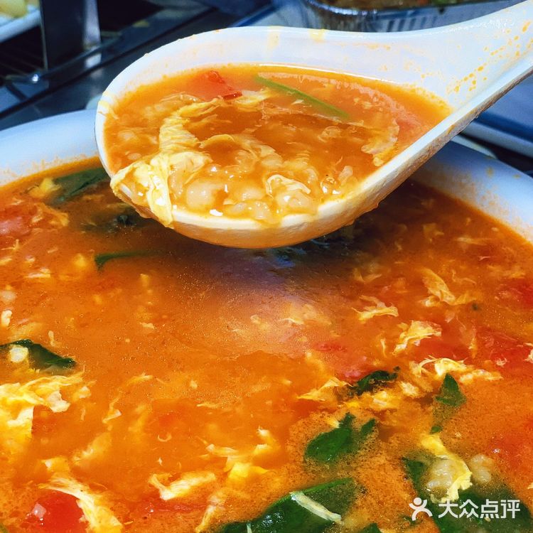 今年夏天有点豪横，吃了一条烤羊腿[调皮]