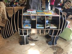 -钟书阁(松江泰晤士小镇店)