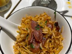 广式腊味煲仔饭-粤·啫啫