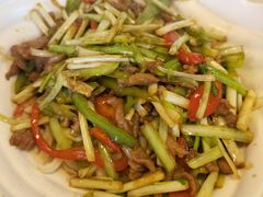 韭黄炒肉拌面-文三里屯面馆(三里屯店)
