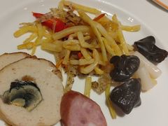 -松咖啡自助餐厅·松北香格里拉