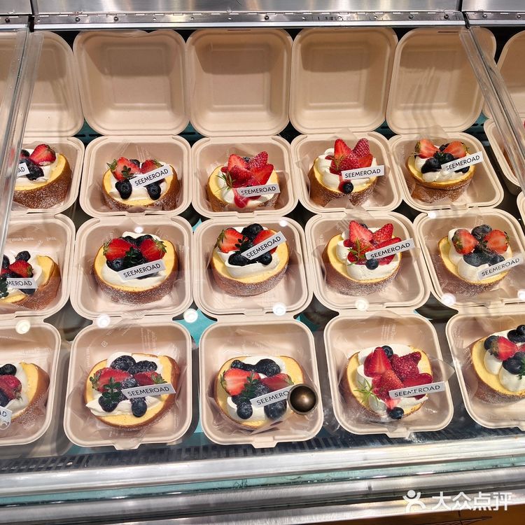 食欲满满的面包店！