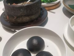流沙包-富淳饭店(陆家嘴保利广场店)