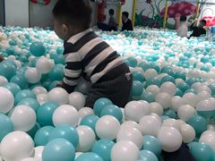 -蒙特利亲子乐园