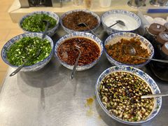 -桥香园云南过桥米线(金马碧鸡店)