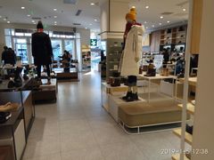 -hotwind热风(国际商场店)