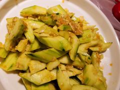 拍黄瓜-有位虾匠·香辣蟹·小龙虾(李村店)