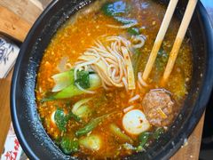麻辣米线-元志初腊汁肉夹馍(钟楼粉巷店)