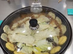 -屯老二农家铁锅炖·行业领军者(梅江店)