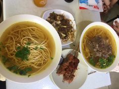-鑫明明拉面(宁化路店)