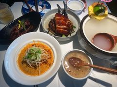 -桂满陇·海市蜃楼·黑金(国金店)