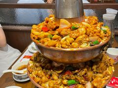 -沪小二铜炉蛙锅(苏州中心星悦汇店)