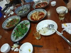 -将就吃农家特色土菜馆