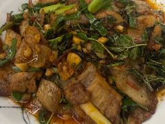 -蔼若春.传承三十年云南菜(金碧公园店)