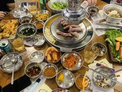 -姜虎东白丁韩国烤肉(吉利大厦店)