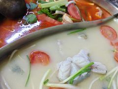 -雷山鱼酱酸汤鱼·酸汤牛肉(花果园T1区店)