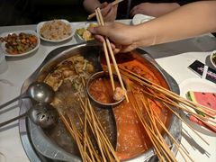 -佰人王串串香火锅(洋珠巷店)