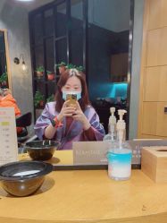 -时尚殿堂明星门店