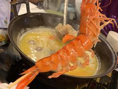 -鲜入围煮花胶鸡海鲜火锅