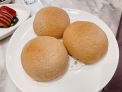酥皮牛奶包-香港百合居(LCM置汇旭辉广场店)