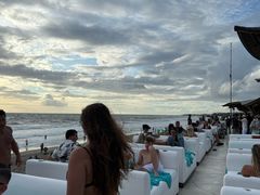 -FINNS Beach Club
