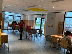 用餐区-麦当劳(三星城首创奥莱店)