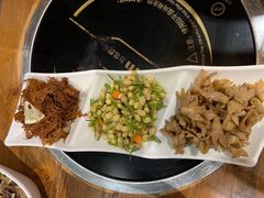 云南野菜花拼-滇海谣云南斑鱼养生火锅(北戴河旗舰店)