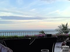 -日落吧·海景咖啡厅·餐酒吧·鸡尾酒·下午茶·乐队表演·浪漫夕阳·三亚文华东方酒店