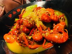 -沪小胖小龙虾(淮海中路旗舰店)